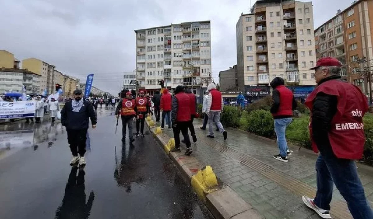 Eskişehir 1 Mayıs Kutlamalarında DİSK Alanı Terk Etti