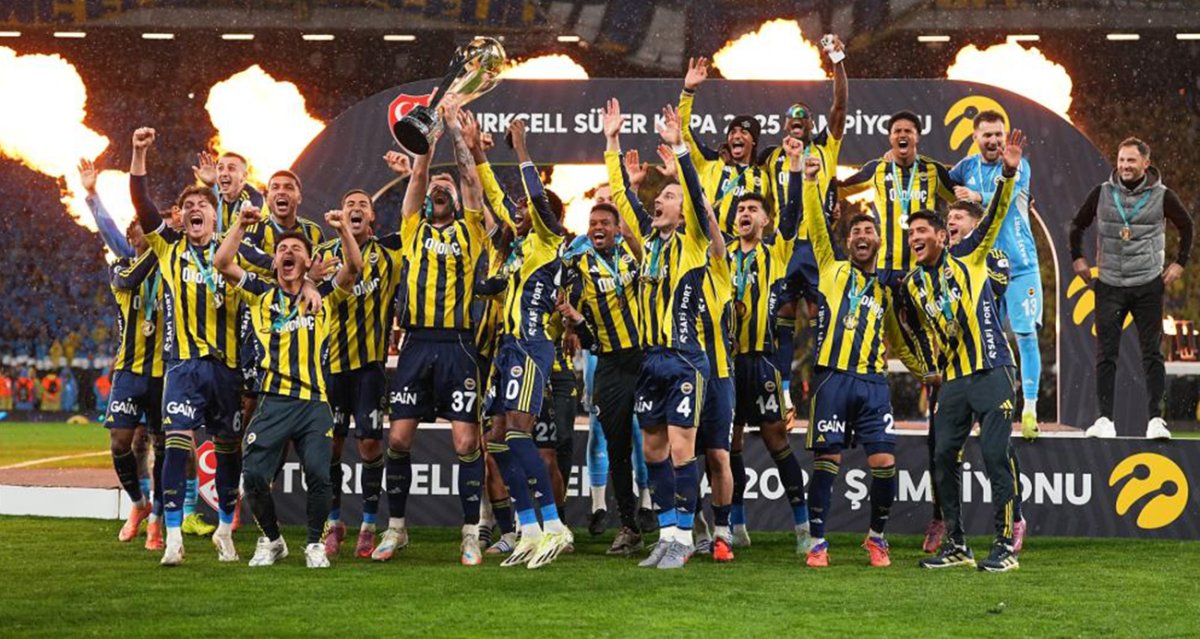 Fenerbahçe sezonu kupayla kapattı ama şampiyonluğu kaçırdı: Mourinho gitti, Tedesco geldi